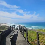 Villa Obidos Lagoon Refuge *