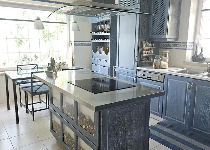 Obidos Lagoon Refuge Villa *