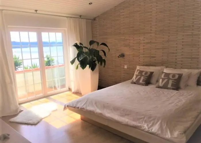 Obidos Lagoon Refuge Villa