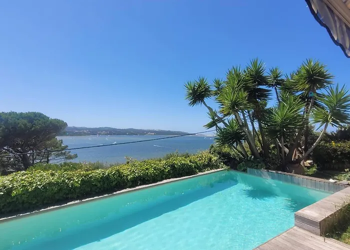 Obidos Lagoon Refuge Villa *